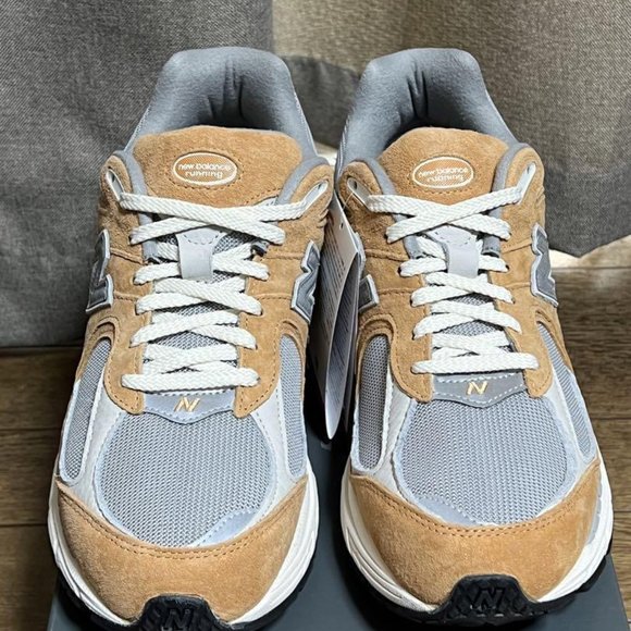 New Balance M2002RhM Core Color Pack Sweet Caramel 2002R Sneaker Men Us10 - Picture 4 of 8